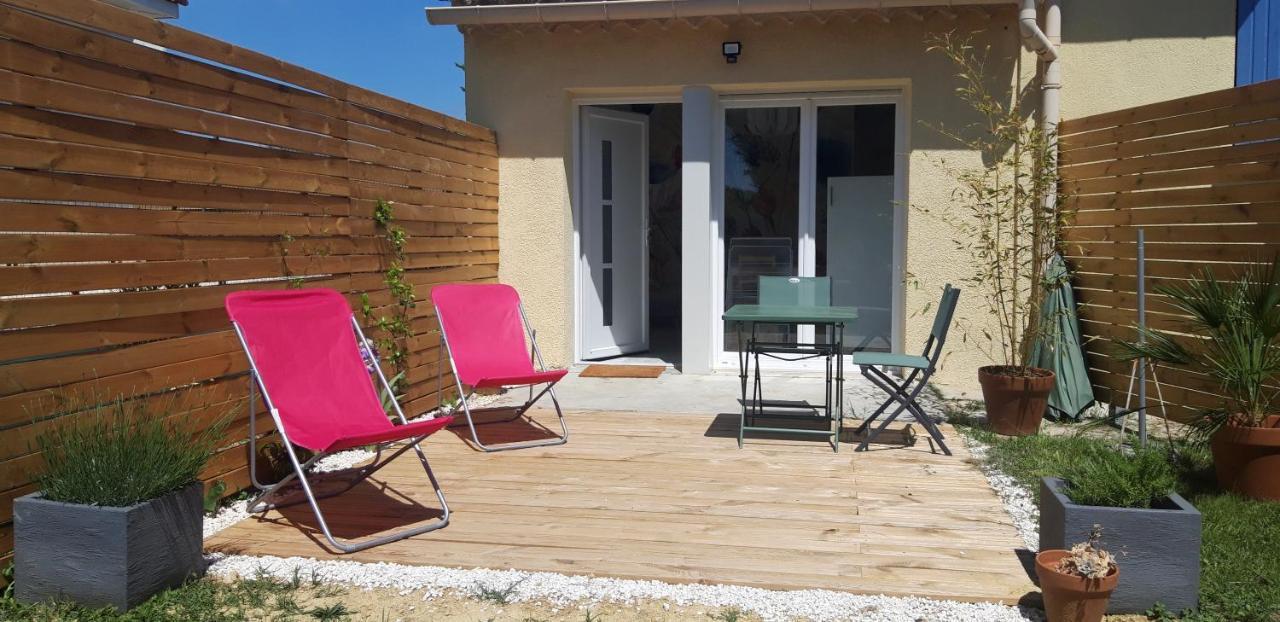 Appartement neuf clim, terrasse&piscine Blauzac  Extérieur photo