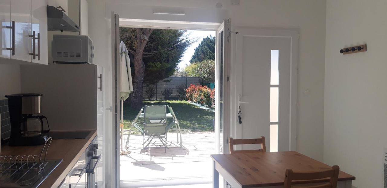 Appartement neuf clim, terrasse&piscine Blauzac  Extérieur photo