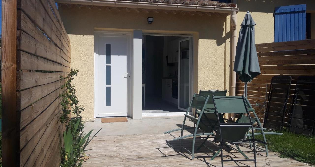 Appartement neuf clim, terrasse&piscine Blauzac  Extérieur photo